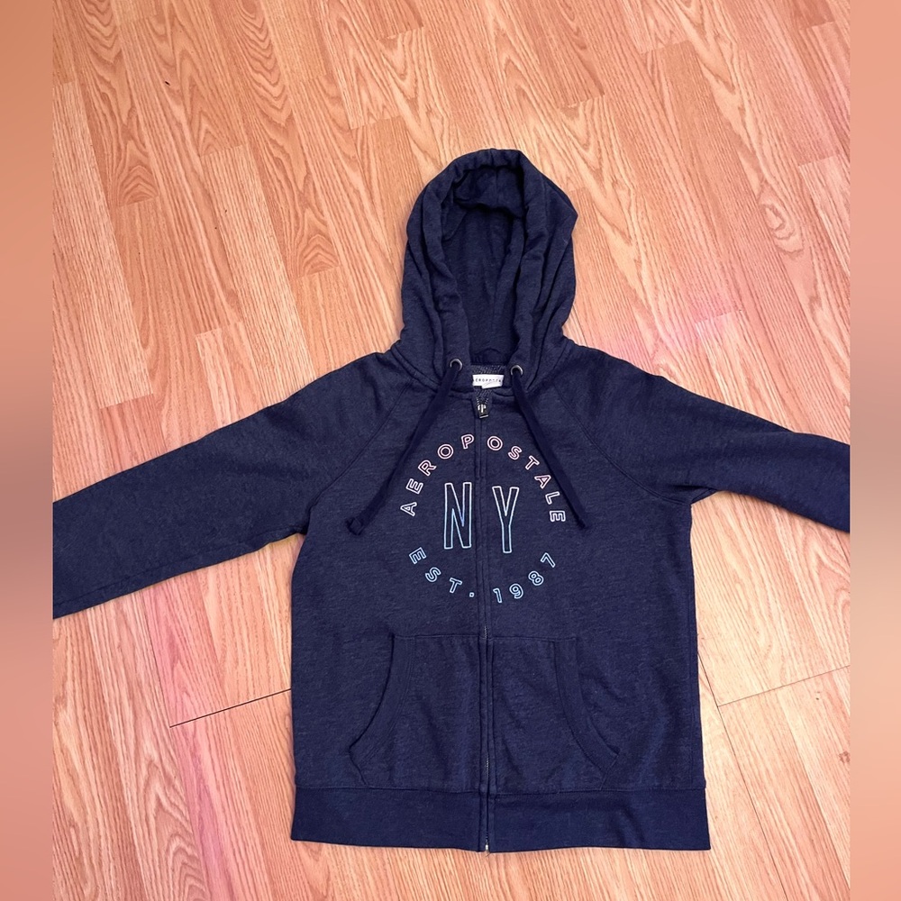 Aeropostale zip up hoodie size S